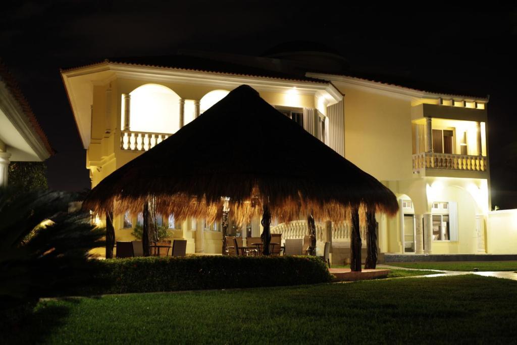 Casa Margarita Hotel Boutique Cancún Esterno foto
